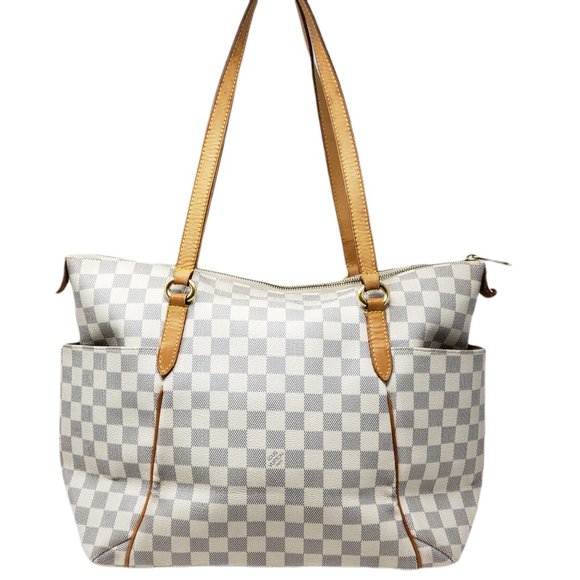 Louis Vuitton Handbags - Auth Louis Vuitton Totally MM Damier Azur Tote Bag